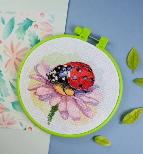 Набір для вишивки хрестиком &quot;Сонячний бедрик&quot; 