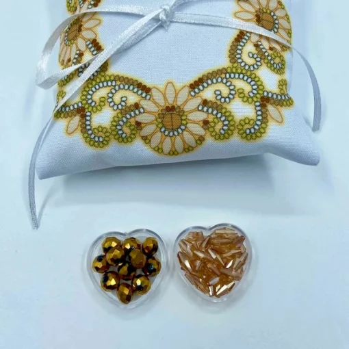 Подушка декоративна весільна під обручки в золоті ППО_101 (з намистинами) 