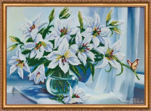 Набір для вишивки бісером "Білі лілеї" 